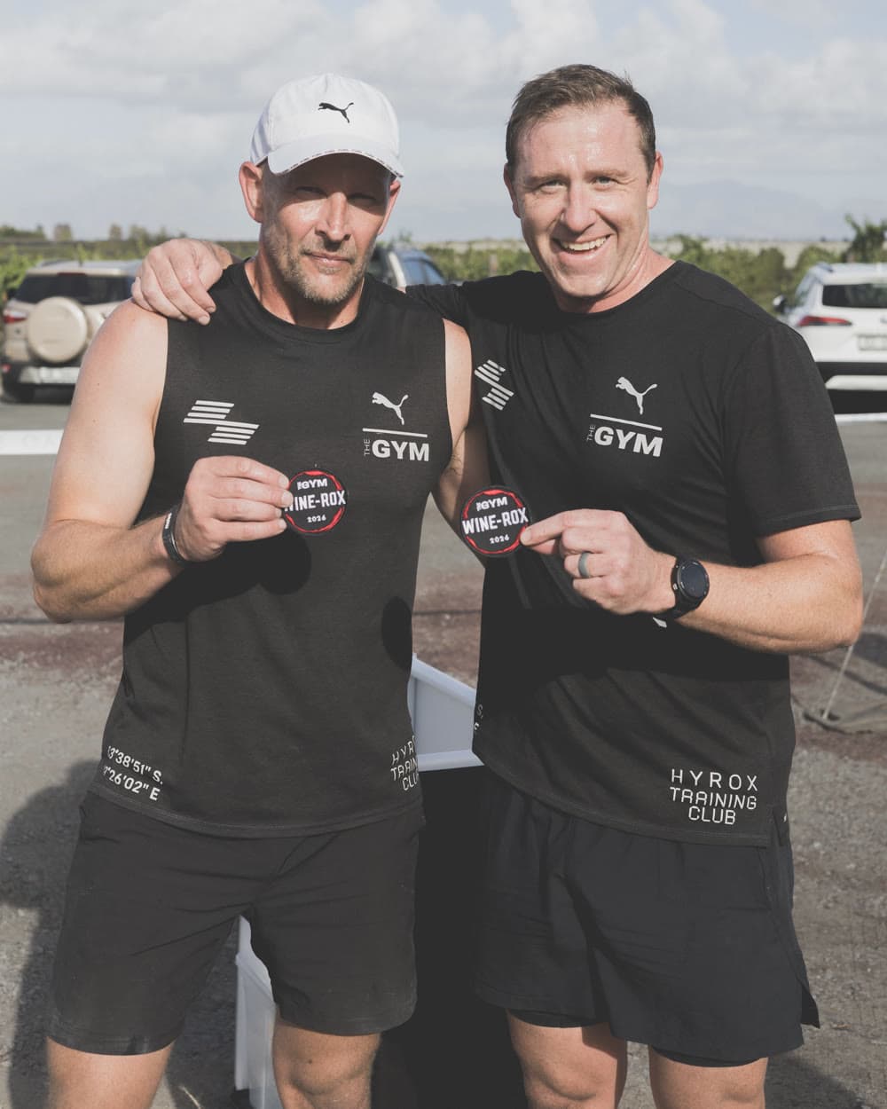 Athletes with their Wine-Rox 2026 event patches
